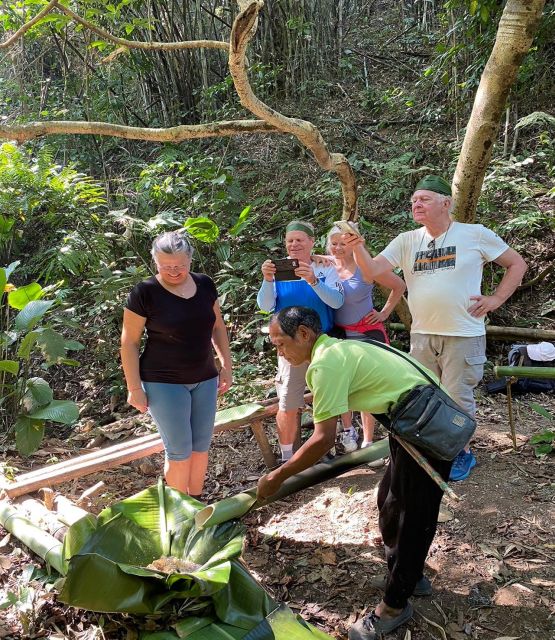 1 Day Trekking in Chiang Rai forest (walk only) - The guides are a major part of the value