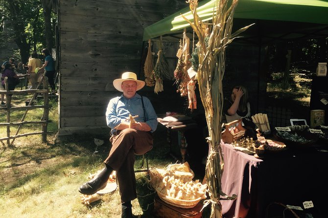 2.5-Hour Salem History & Sightseeing Guided Walking Tour - Seeing Salem’s homes as evidence