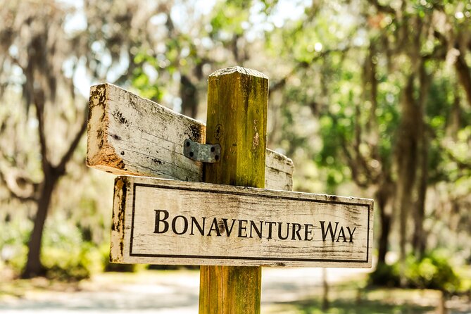 2-Hour Bonaventure Cemetery Walking Tour - Starting at the visitor restrooms