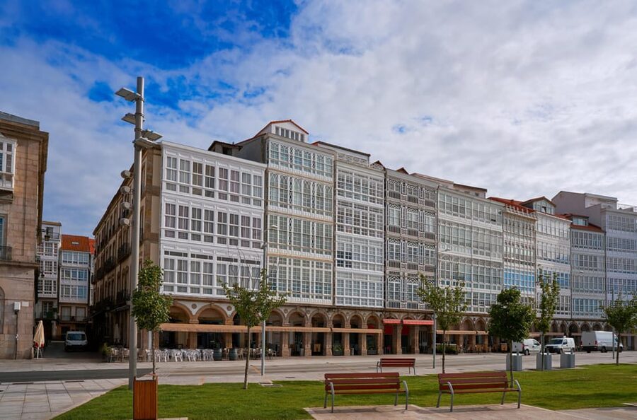 A Coruña: Historic Walking Tour Old Town and Highlights - Teatro Rosalía de Castro and the city’s urban character