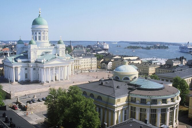 A Finntastic Walking Tour in Helsinki - What the guide adds