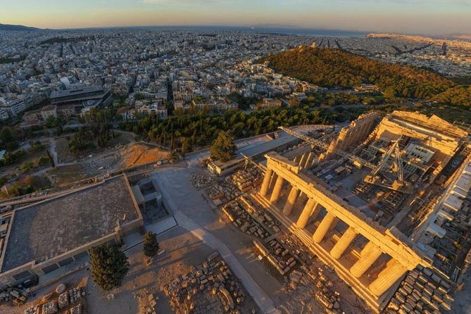 Acropolis and Parthenon Guided Walking Tour - Why a guide helps on the Acropolis