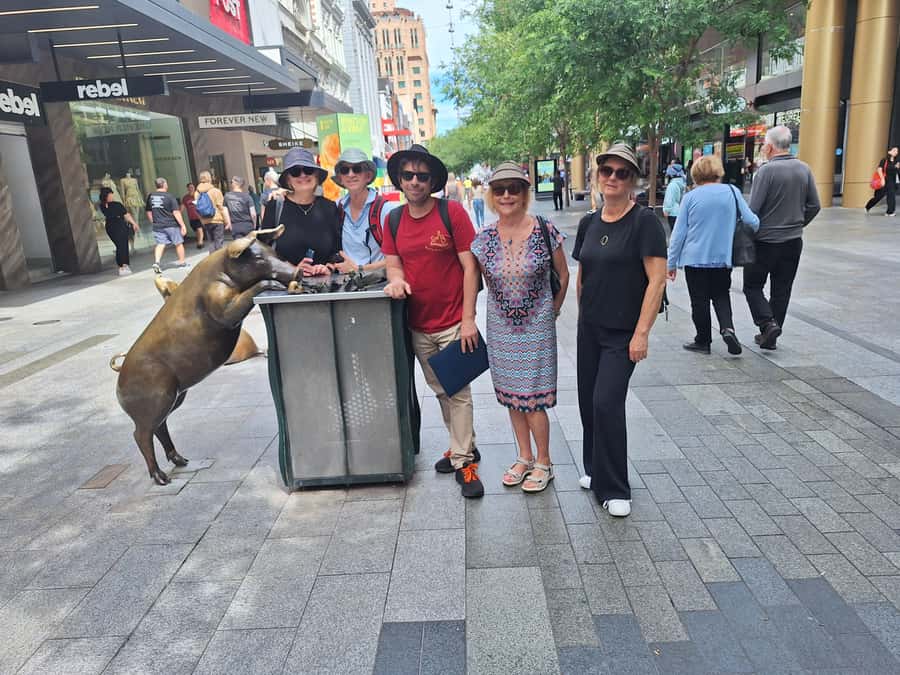 Adelaide: Guided Ultimate Walking Tour with Drink and Snack - Finishing at Adelaide Central Market
