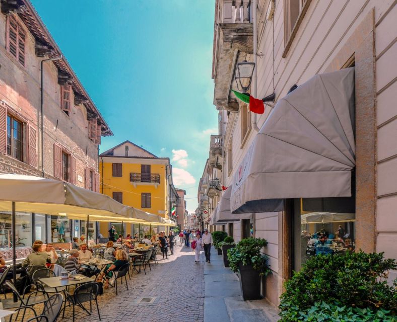 Alba: Historic Town Highlights Guided Walking Tour - Why Alba Works So Well on Foot