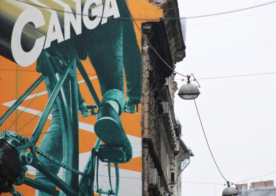 Alternative Budapest Walking Tour - Ruin bars as more than nightlife