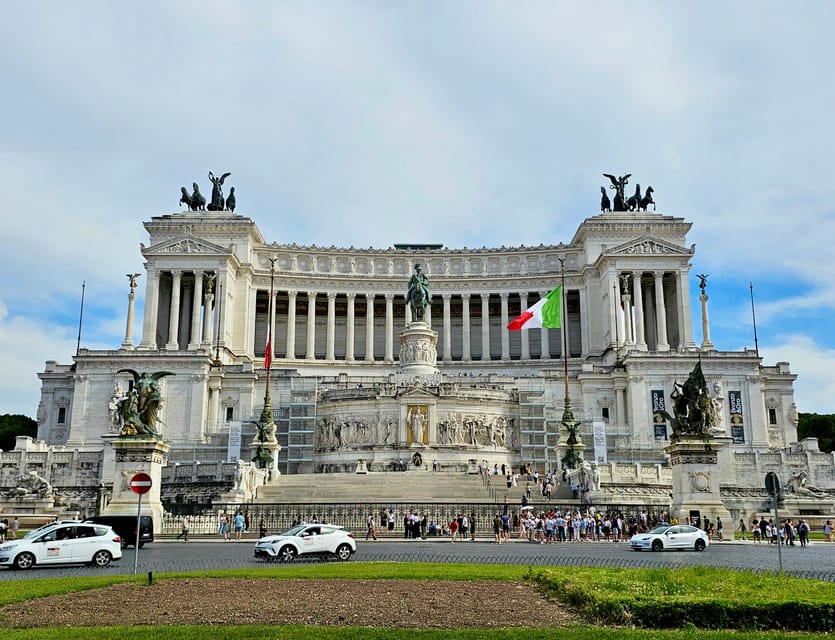 Alternative Walking Tour of Rome's City Center & Hidden Gems - The Pantheon in five minutes