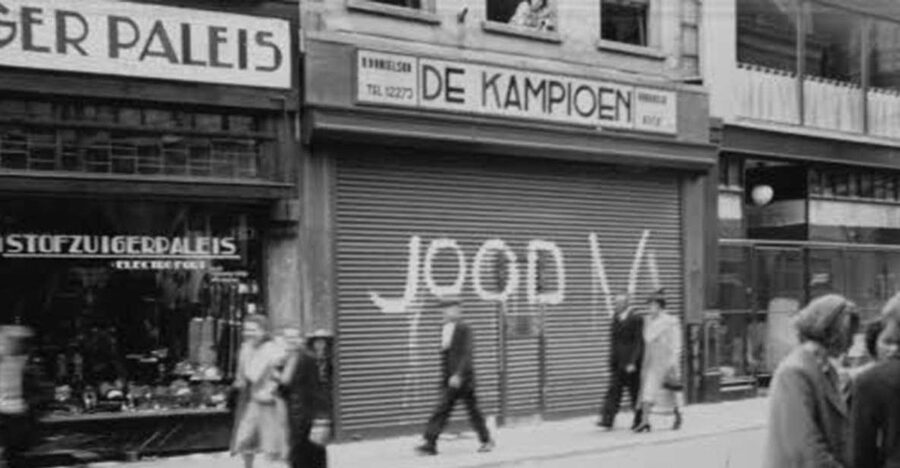 Amsterdam: Anna Frank and World War II History Walking Tour - Starting at H’ART Museum near the Amstel