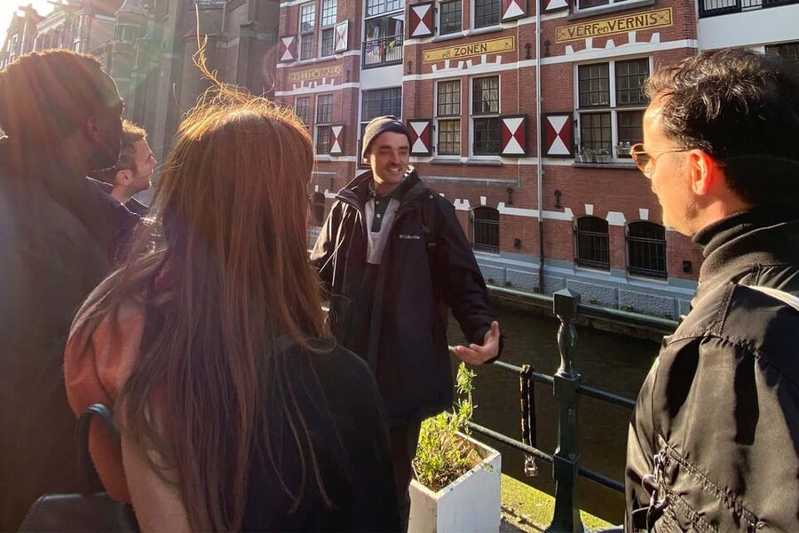 Amsterdam: Anne Frank Guided Small Group Walking Tour - Dam Square: starting with Amsterdam in public view