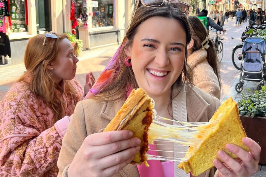 Amsterdam: Food and Culture Walking Tour with Tastings - The Royal Palace, Westerkerk, and the Anne Frank House