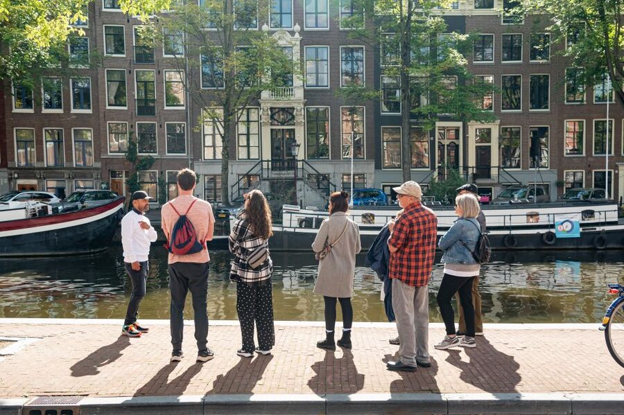 Amsterdam: Highlights & History Walking Tour - Is two hours enough?