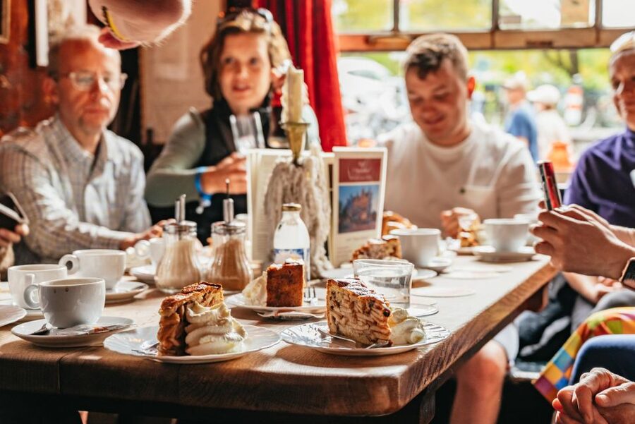 Amsterdam: Jordaan District Local Food Walking Tour - Should you book it?