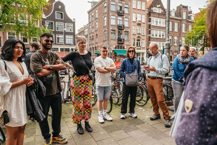 Amsterdam: Jordaan District Local Food Walking Tour - The guide can make or break the experience