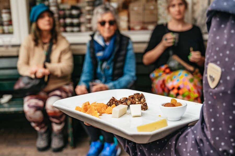 Amsterdam: Jordaan District Local Food Walking Tour - What the six stops are likely to feel like