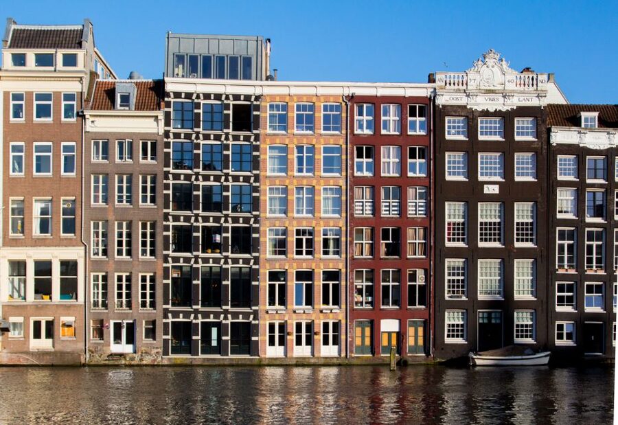 Amsterdam Small-Group Walking Tour - Begijnhof: a quieter turn in the city center