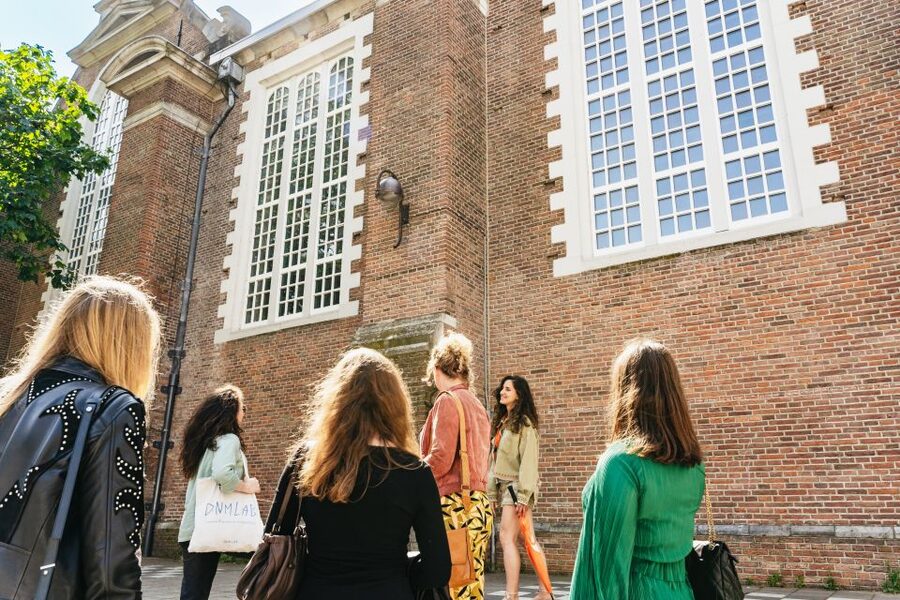 Amsterdam: Walking Tour, Jewish Museum & Synagogue Tickets - Who will get the most from this experience?