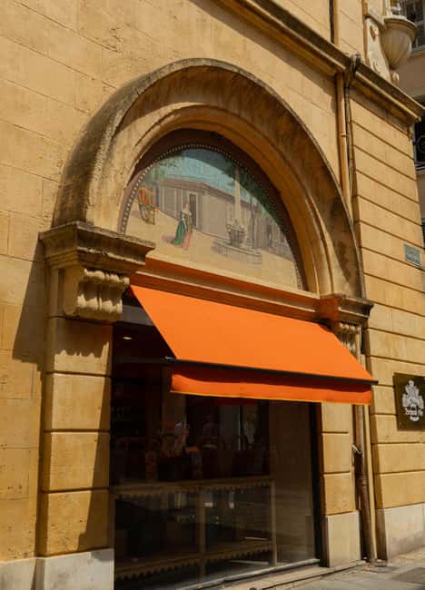 An Aix-traordinary Walking City Tour of Aix-en-Provence - Place Richelme and the food side of Aix