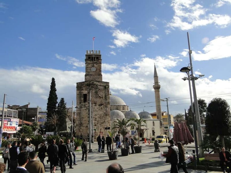 Antalya: Old Town Walking Tour with Dessert Tasting - Timing, comfort, and the walking level