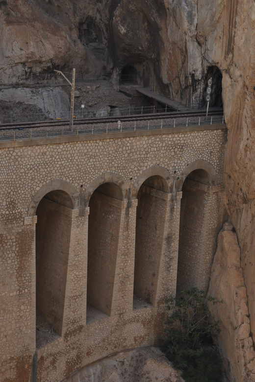 Ardales: Caminito del Rey & El Gaitanejo Guided Walking Tour - Starting at El Kiosko
