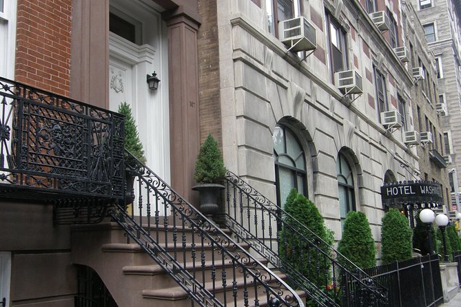 Artistic, Alternative Greenwich Village Walking Tour - Bob Dylan, Jimi Hendrix, and the small-club tradition