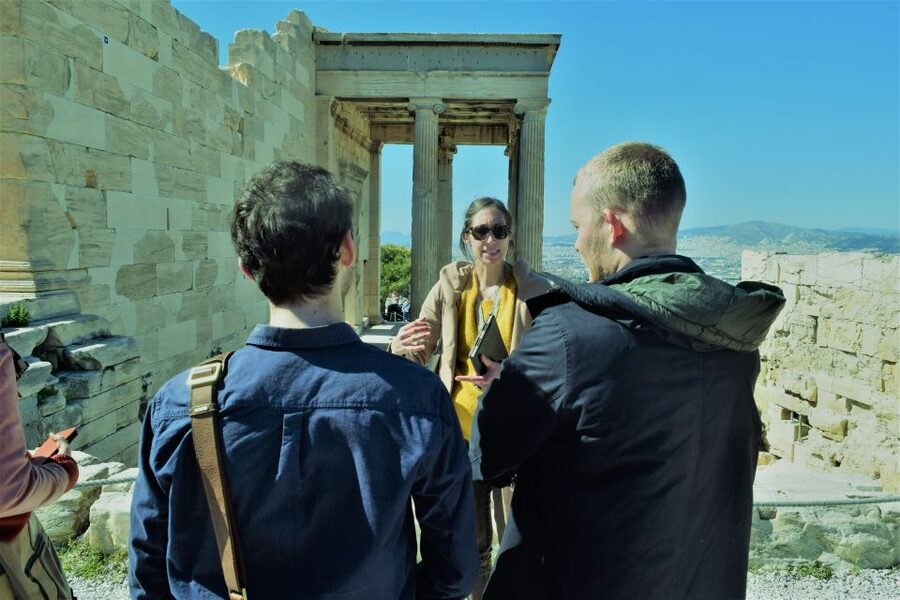 Athens: The Acropolis Guided Walking Tour in German - Why this route works so well