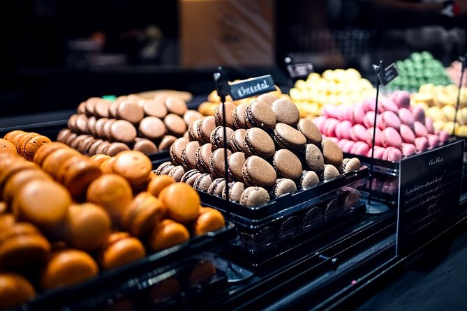 Authentic Parisian Gourmet Food Tour with 10 Local Dishes & Wines - Notre Dame: pastries, oysters, galettes, and island streets
