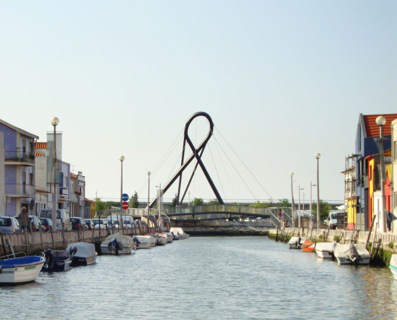 Aveiro: Walking Tour, Boat Cruise, Sweets & Church Entrance - The Break Between the Two Activities