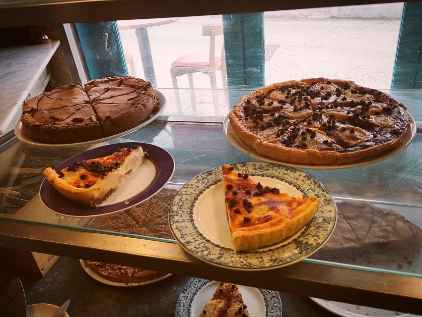 Avignon: Historic District Guided Food & Wine Walking Tour - Rue de la République and Provençal pantry staples