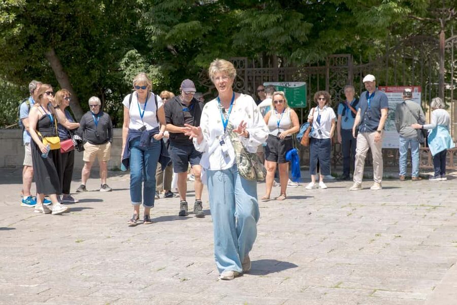 Avignon: History and Legend Walking Tour - From Porte de l’Oulle to the Rhône