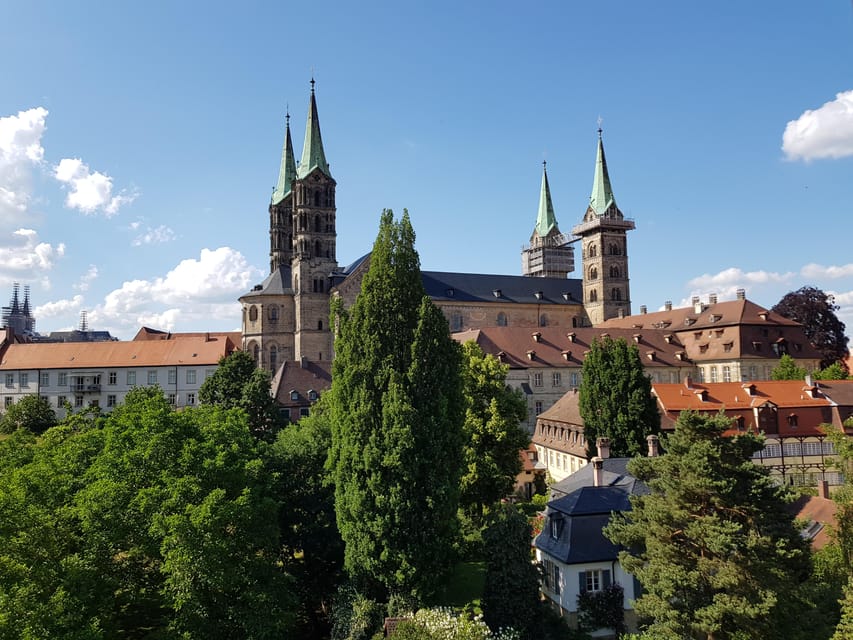 Bamberg Free Walking Tour - Finding the Centurione statue and starting point