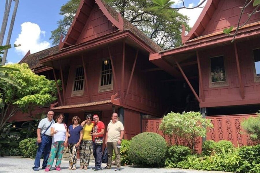 Bangkok: City Highlights and Landmarks Private Walking Tour - Adding Jim Thompson House and Lumpini