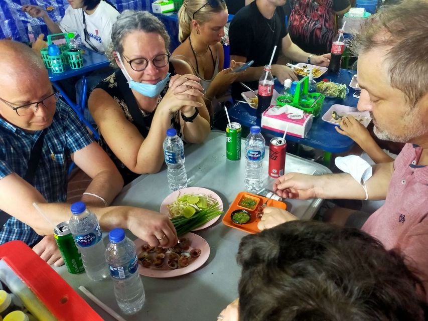 Bangkok: Discover a Taste of Chinatown – 2 Hr Walking Tour - Who will get the most from this Chinatown walk?