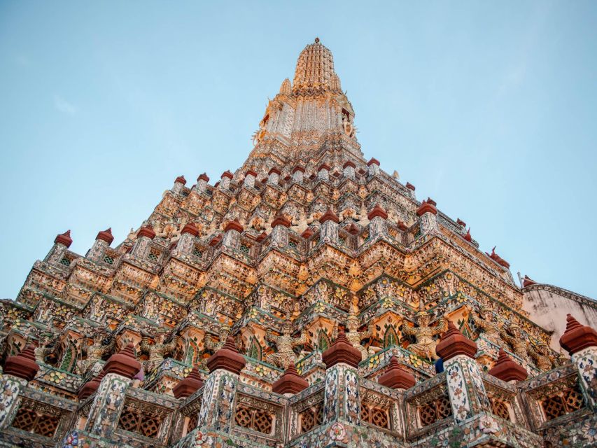 Bangkok: Grand Palace and Wat Arun Guided Walking Tour - Booking details and cancellation
