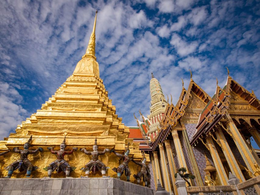 Bangkok: Grand Palace and Wat Phra Kaew Guided Walking Tour - Heat, clothing, and useful preparation