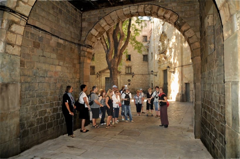 Barcelona 2-Hour Gothic Walking Tour - Key points to know before you book