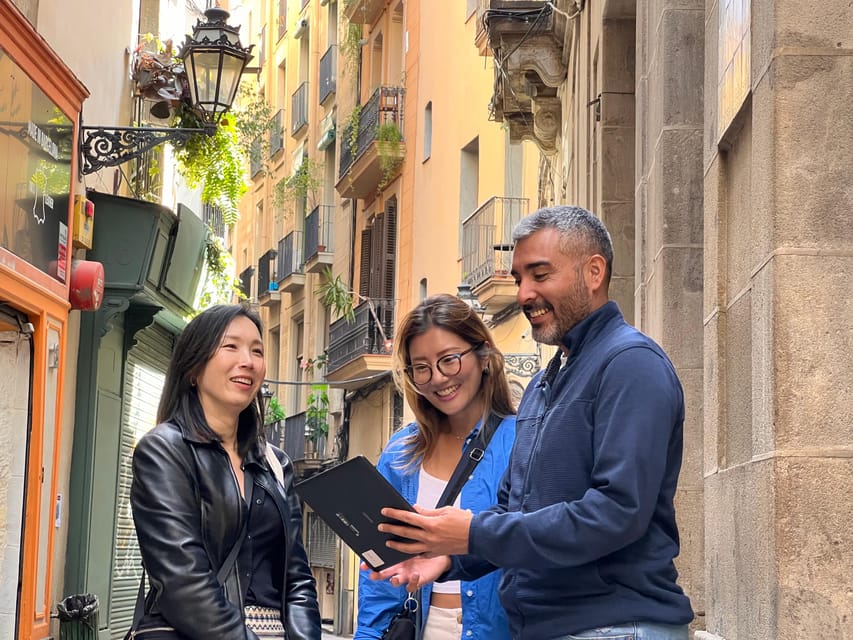Barcelona: Barri Gotic Small Group Walking Tour - Who should book this walk?
