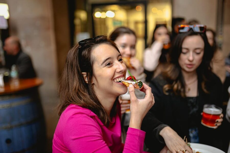 Barcelona: El Born Food Walking Tour with Tapas and Drinks - The four tapas stops and what they add