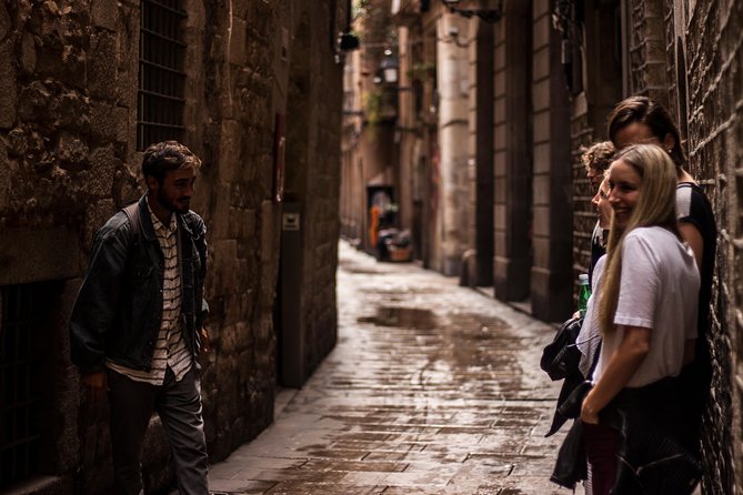 Barcelona Food Tour: Tapas, Paella, Sangria & 8+ Local Tastings - Santa Caterina Market: a useful look at everyday ingredients