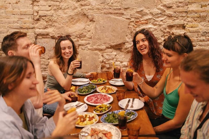 Barcelona: Food Walking Tour with Tapas and Wine - Key points at a glance