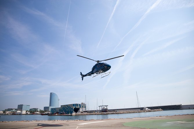 Barcelona Helicopter, Sailboat & Old Town Private Walking Tour - The heliport and the six-minute thrill