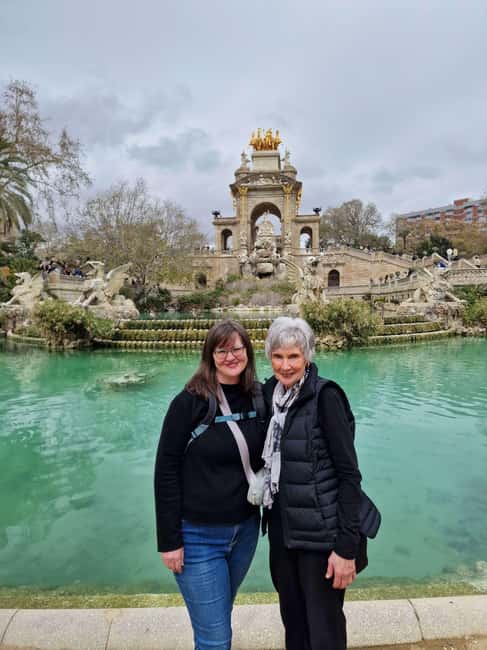 Barcelona: Private Walking Tour with a Local - A private walk instead of a standard Barcelona script