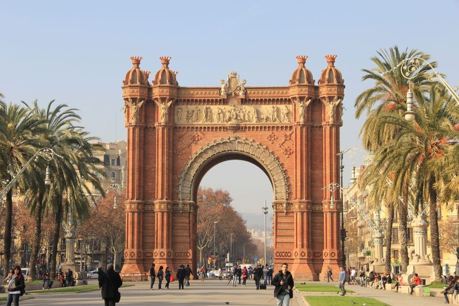 Barcelona: Private Walking Tour with a Local - Is $56 per person a fair price?