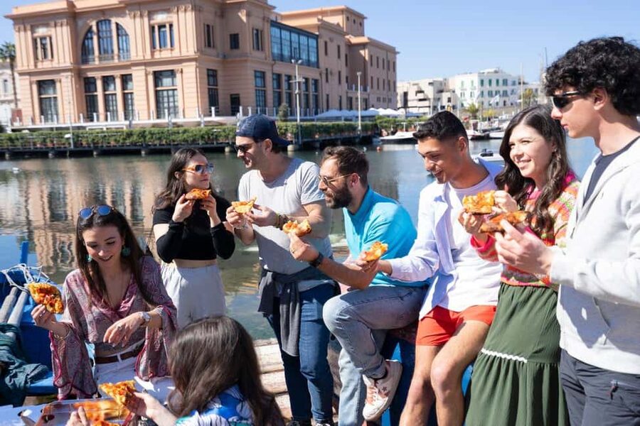 Bari: Walking Street Food Tour - The guides make the difference