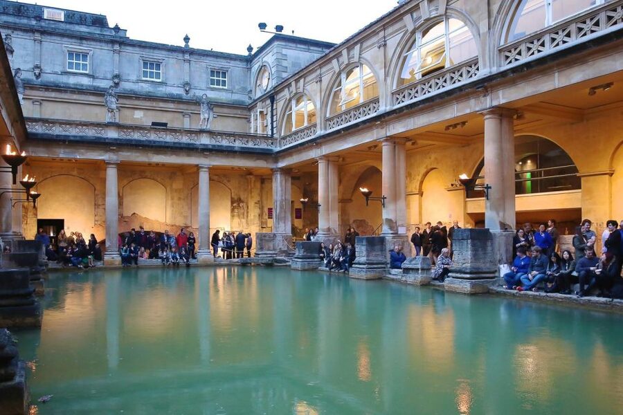 Bath: City Walking Tour with Optional Roman Baths Entry - Starting at Bath Abbey in the city center