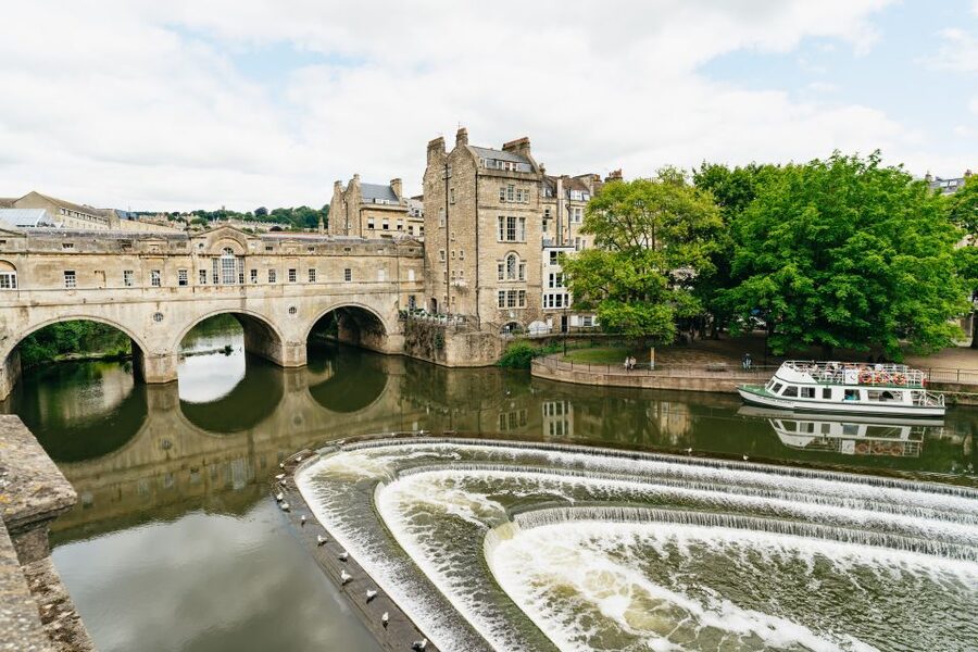 Bath: City Walking Tour with Optional Roman Baths Entry - The Circus and Royal Crescent