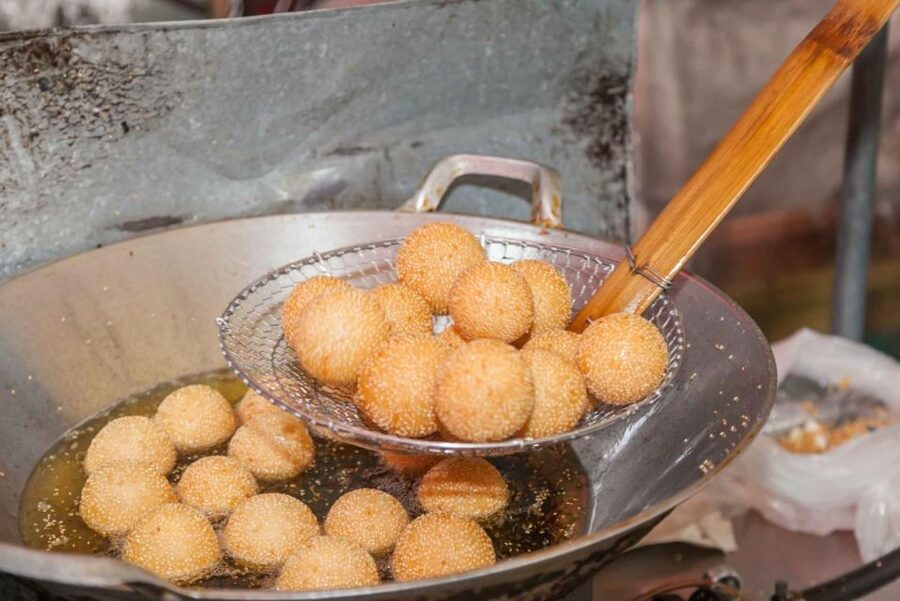Beijing: Hutong Culinary Walking Tour with 15+ Tastings - Key points to know before booking