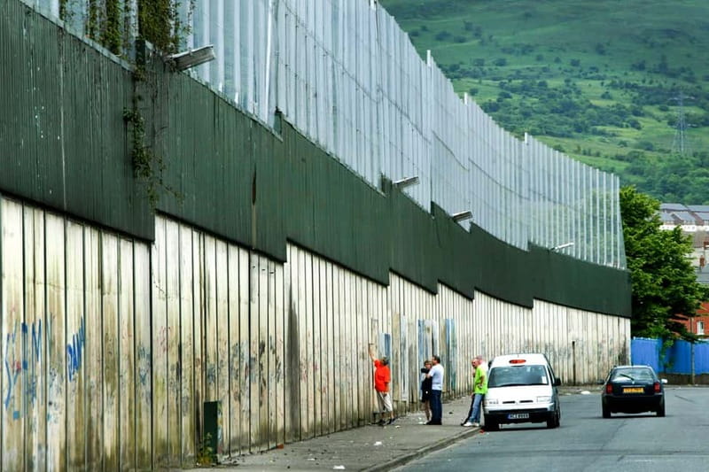 Belfast: Political Conflict 3-Hour Walking Tour - Starting at Divis Tower and walking Falls Road