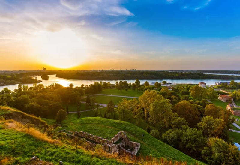 Belgrade: Shared Group or Private Guided Walking Tour - Royal palaces and Serbia’s changing rulers