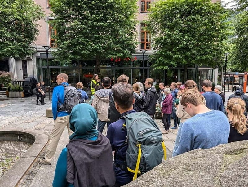 Bergen: Guided Walking Tour with Local Guide - Kong Oscars gate and Bergen’s older street plan