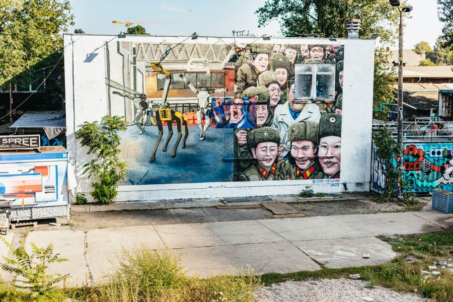 Berlin: City Street Art Guided Walking Tour - The East and West Berlin connection