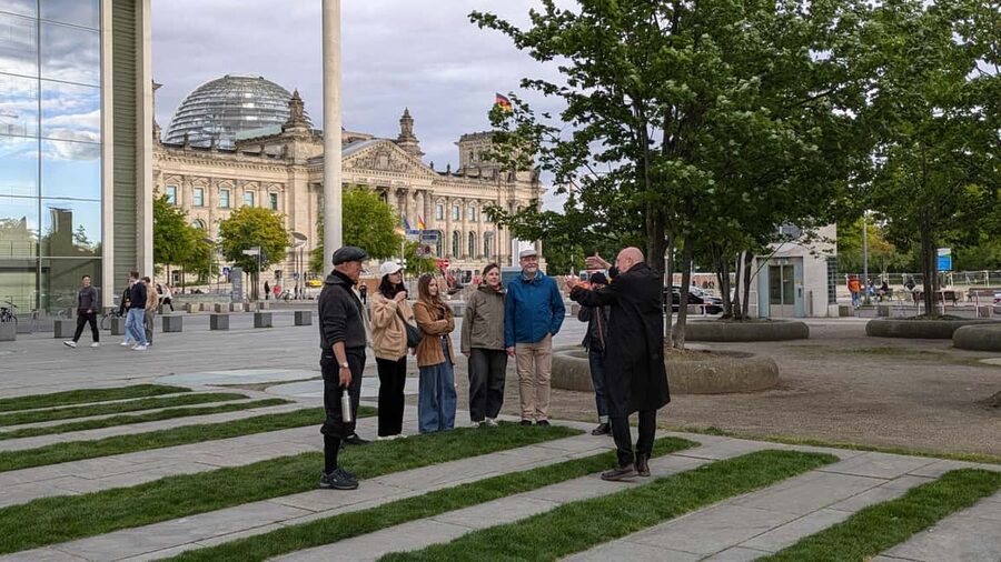 Berlin City walk Government District and Places of Democracy - Key points to know before booking
